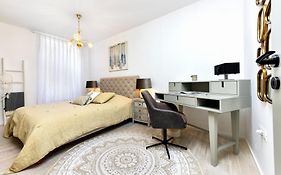 Luxury Apartment Sunce